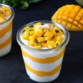 Creamy mango dessert