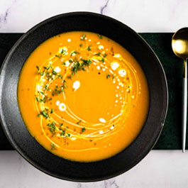 Soupe de carottes rôties au gingembre