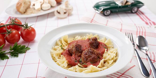 en_ADP-ImgB_braun_recipes_baby-stage-04_meatballs-with-tomato-sauce_1536x864_XS.png