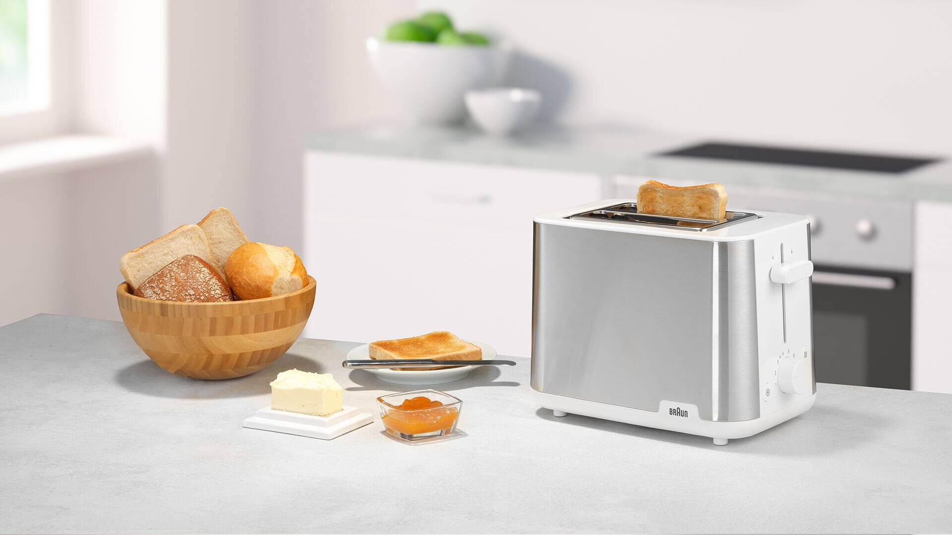 Braun PurShine Toaster lifestyle