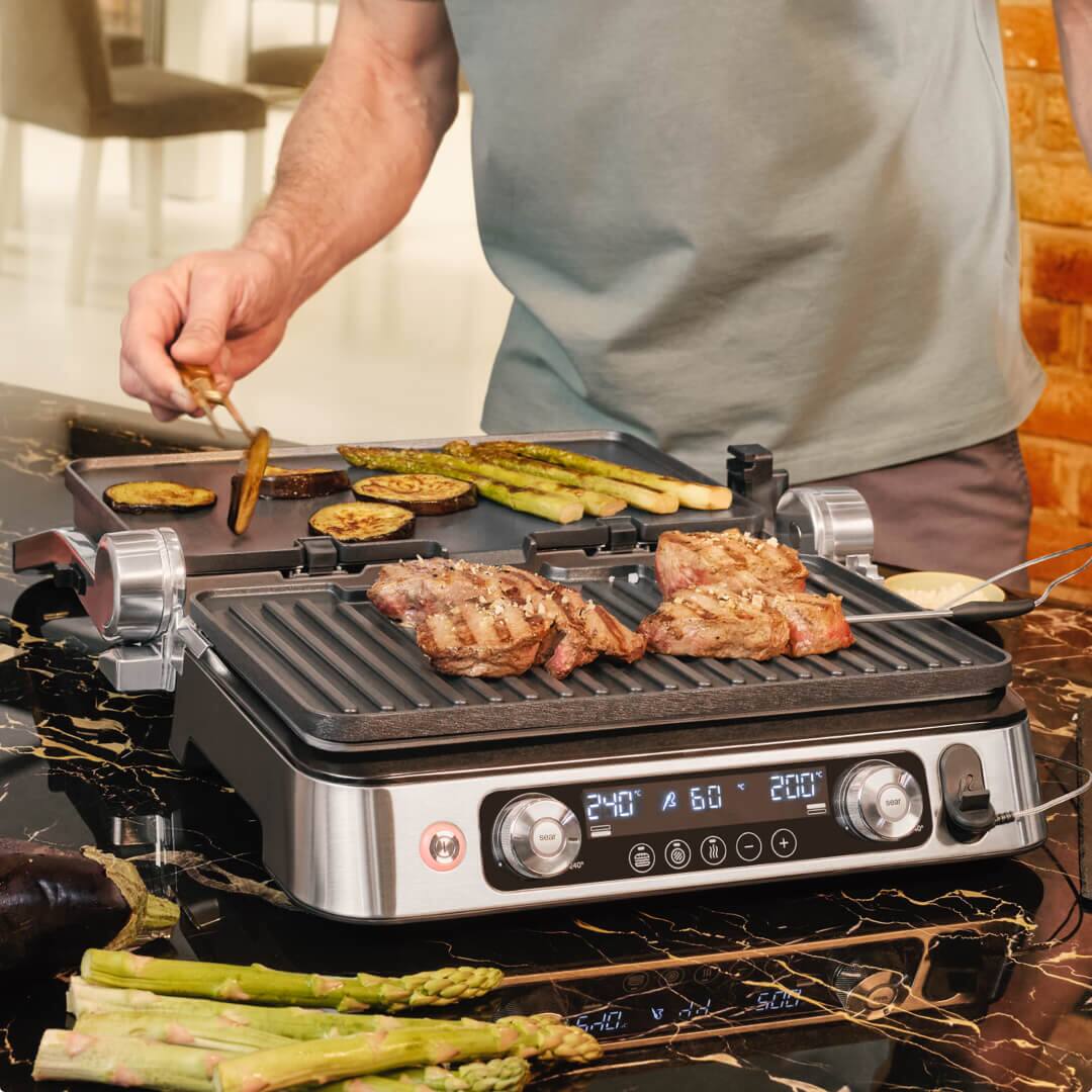 Braun MultiGrill 9 with two independent electronic temperature controls