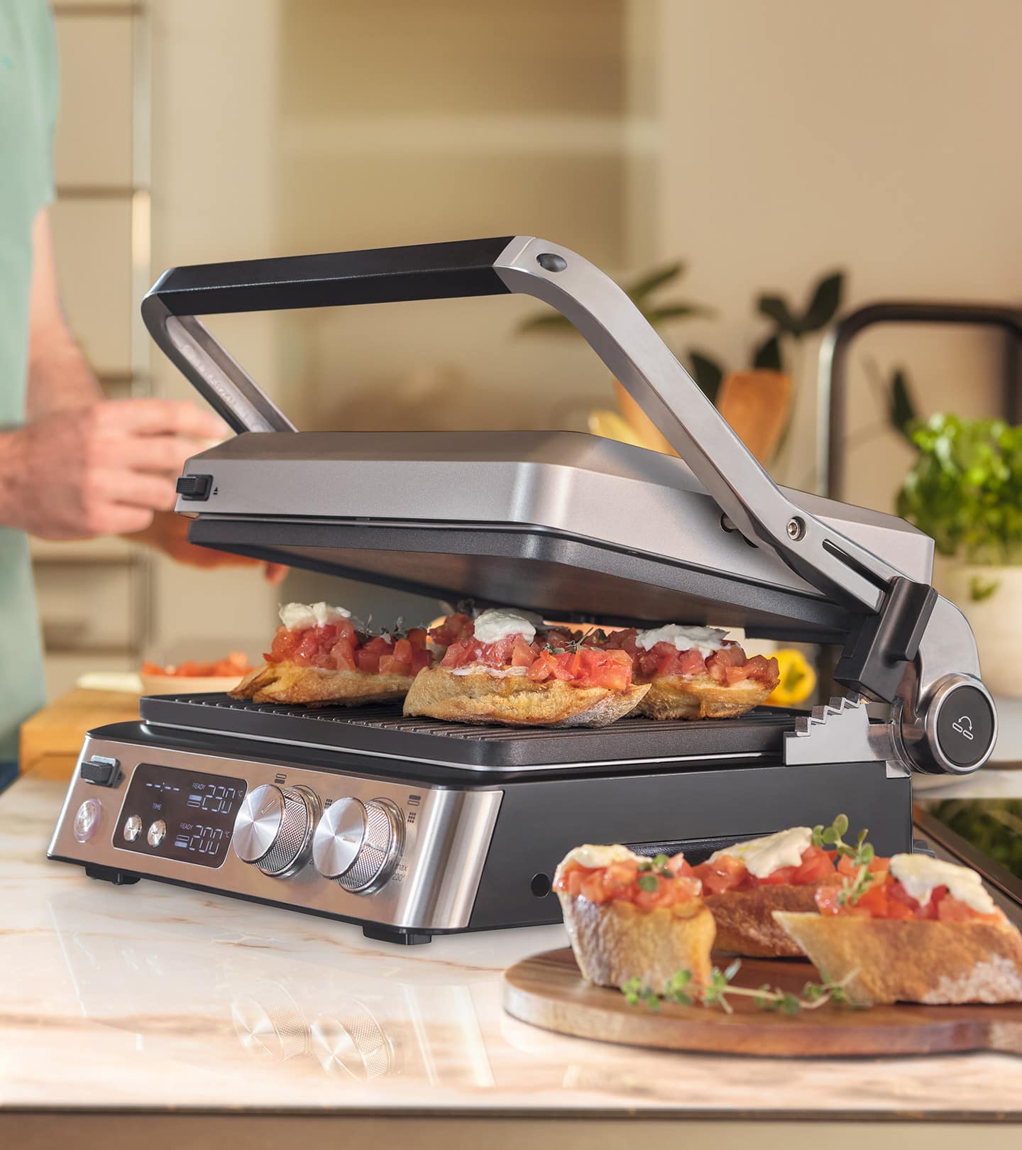 Braun MultiGrill 7 with Embedded heating elements