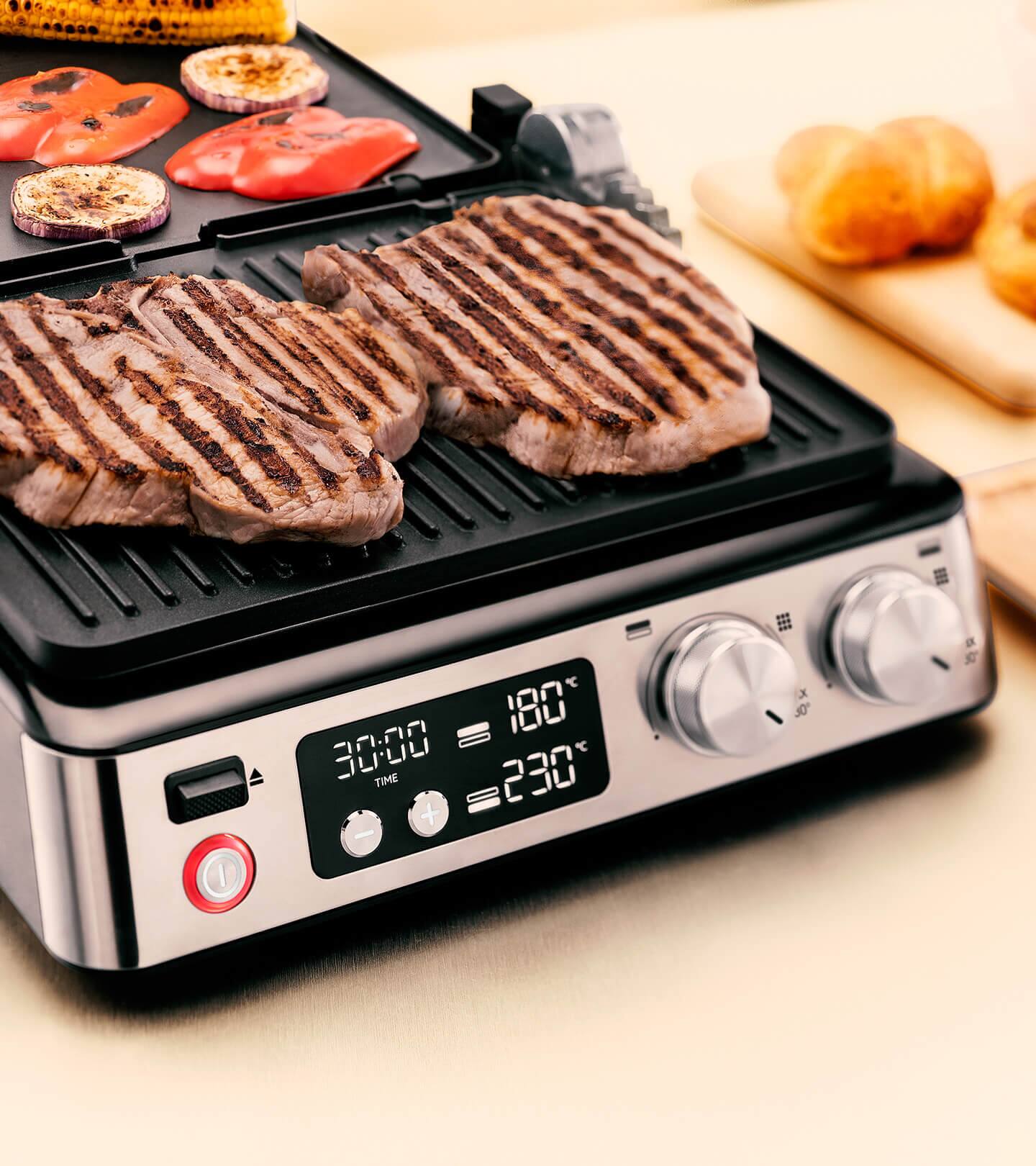 Braun MultiGrill 7 with independent electronic temperature controls