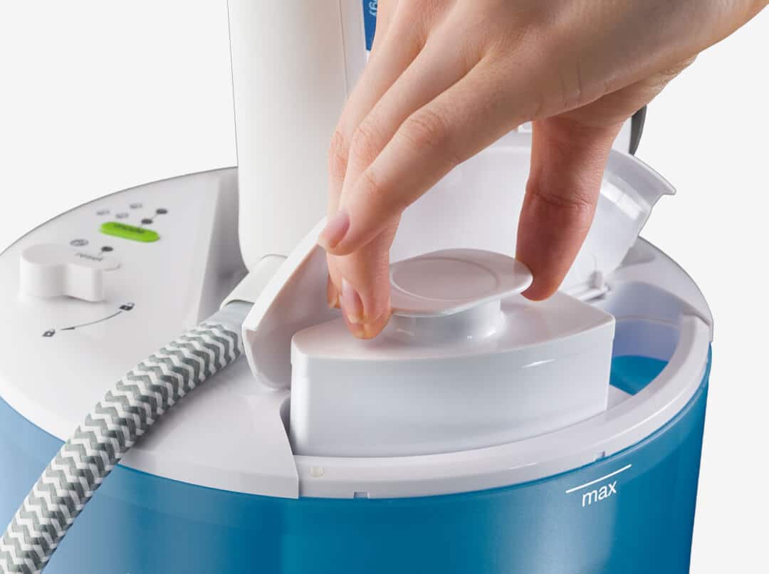 Braun CareStyle Compact with Anti-limescale filter